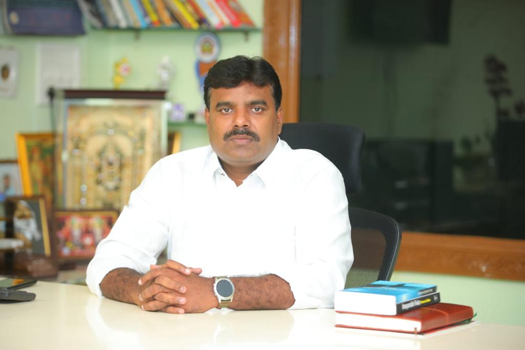 Dr. Perumallu Malineni - Director